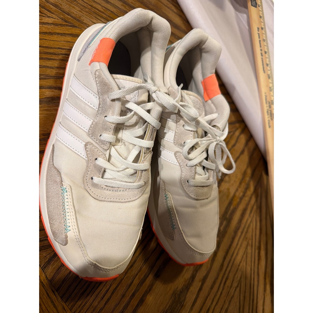 Adidas Retrorun Womens Sneakers White Grey Solar Red EH1858 Size 8